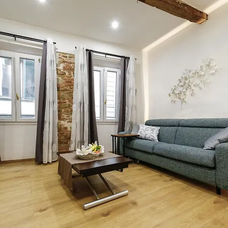 Daire In The Centre With Steam Bath Floransa