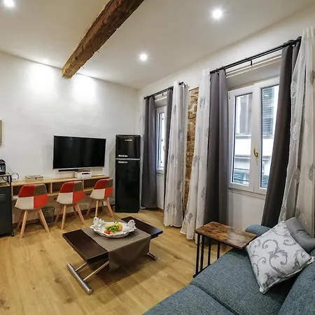 In The Centre With Steam Bath Daire Floransa